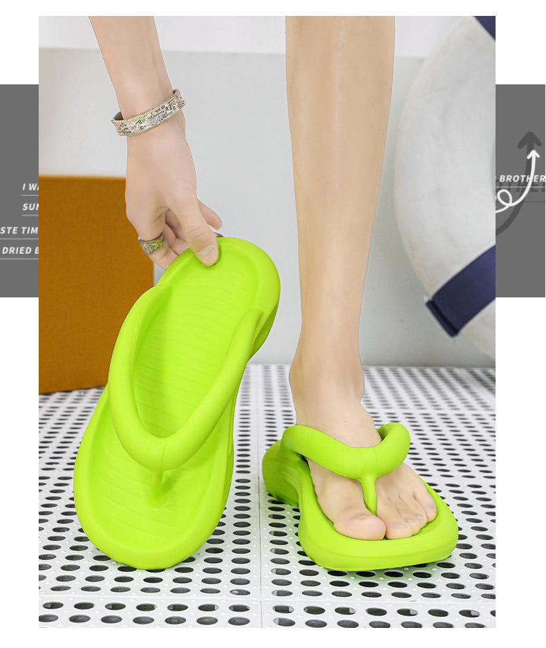 Flip Flops Men's Large Size Outdoor Beach Slip-on Couple Slippers
